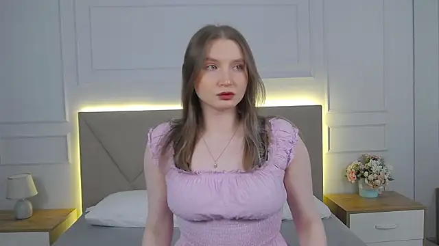 ArianaMilss online show from April 2026 11:03:01 AM