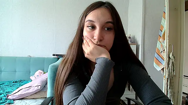 RiannaBrown online show from May 2026 06:43:02 AM