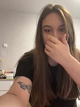 RiannaBrown online show from April 2026 03:57:02 AM
