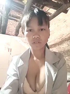 Snapshot of dduua chatting on April 2026 01:39:01 AM dduua online show from April 2026 01:39:01 AM