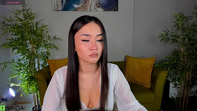 Riddle Lay online show from May 2026 09:41:01 AM