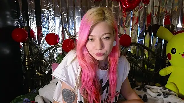 Snapshot of Sansarella chatting on February 2025 03:17:02 AM Sansarella online show from February 2025 03:17:02 AM