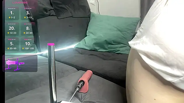 Softy Luna online show from April 2026 08:05:02 AM