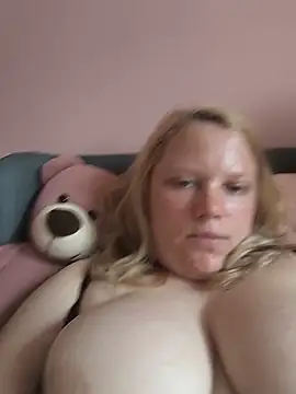 wildaurax online show from June 2026 06:52:02 AM