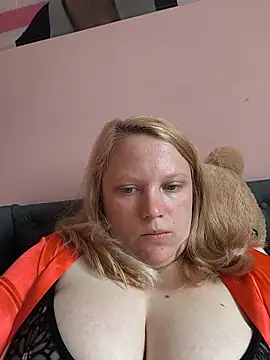 wildaurax online show from June 2026 05:12:02 AM