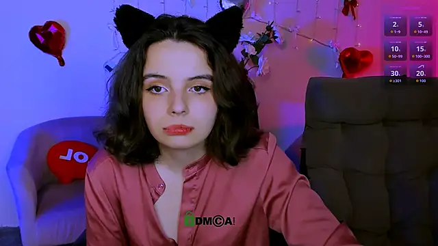 mia mooon  online show from April 2026 12:29:01 PM