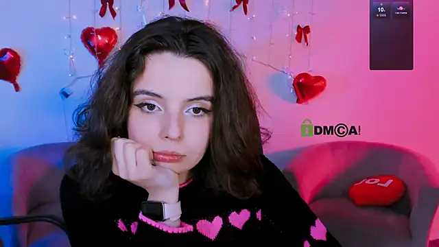 Snapshot of mia_mooon_ chatting on April 2026 05:30:01 PM mia mooon online show from April 2026 05:30:01 PM
