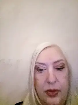 Julia20X online show from April 2026 10:08:01 AM