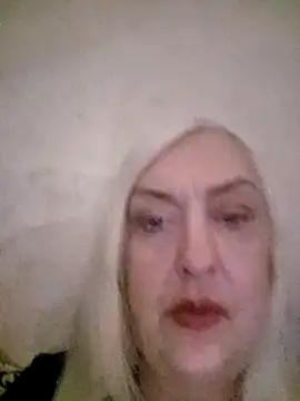 Julia20X online show from April 2026 08:31:01 PM