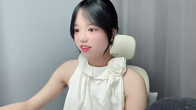 Snapshot of Xiaoqing00 chatting on May 2026 03:15:01 AM Xiaoqing00 online show from May 2026 03:15:01 AM