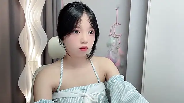 Snapshot of Xiaoqing00 chatting on May 2026 03:26:01 AM Xiaoqing00 online show from May 2026 03:26:01 AM