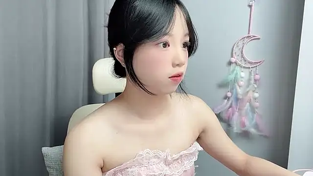 Snapshot of Xiaoqing00 chatting on May 2026 02:41:01 AM Xiaoqing00 online show from May 2026 02:41:01 AM