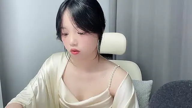 Snapshot of Xiaoqing00 chatting on May 2026 10:36:01 AM Xiaoqing00 online show from May 2026 10:36:01 AM