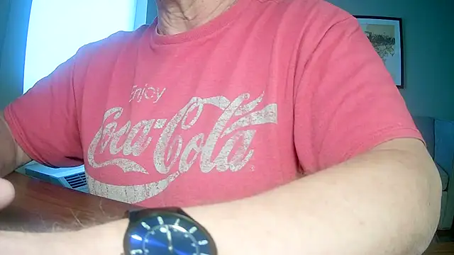 ilundercover online show from April 2026 11:33:01 AM