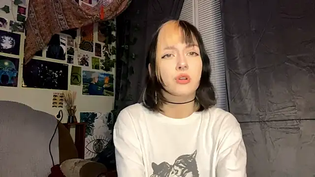 AllegraStaffieri online show from April 2026 09:16:01 PM