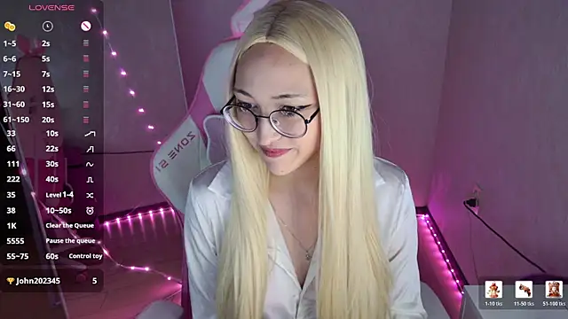 Nona meow online show from April 2026 08:02:01 PM