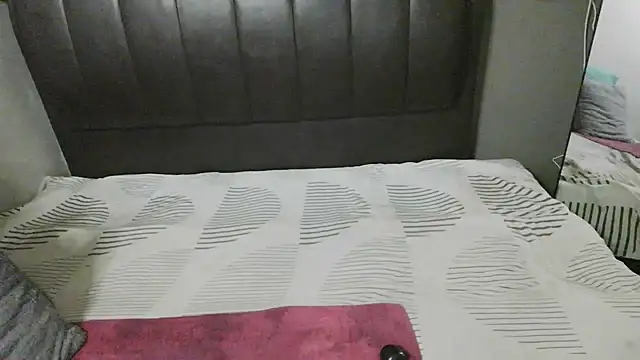 Snapshot of TALLHORNYBEARXO chatting on August 2026 05:41:01 PM TALLHORNYBEARXO online show from August 2026 05:41:01 PM