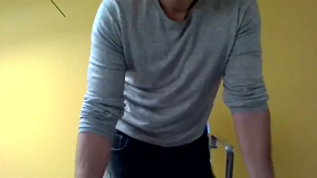 Snapshot of jjjust_curiousss chatting on April 2026 04:22:02 PM jjjust curiousss online show from April 2026 04:22:02 PM