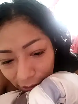 gatita2303 online show from April 2026 08:13:01 PM