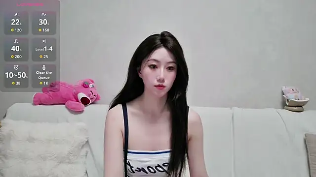 LUNYI-CC online show from May 2026 09:24:02 AM