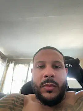 letsgetit30 online show from April 2026 03:52:02 PM