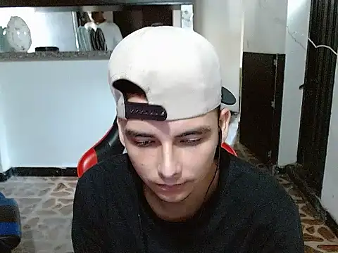 Snapshot of nino_oregano chatting on June 2026 03:42:02 PM nino oregano online show from June 2026 03:42:02 PM