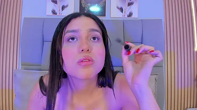  ValeryCooper online show from May 2026 12:02:02 PM