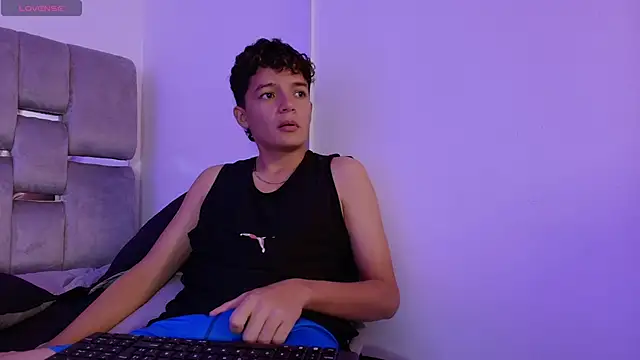 Snapshot of Luca_Voss chatting on April 2026 11:59:02 AM Luca Voss online show from April 2026 11:59:02 AM