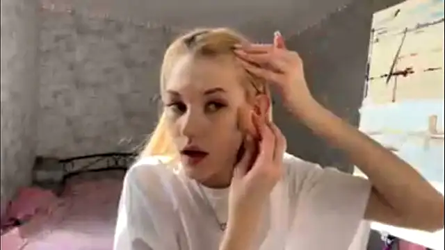 Ketris Drewerses online show from April 2026 08:08:01 AM