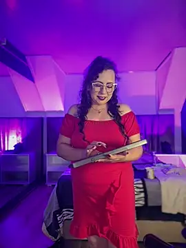 Snapshot of Jenifer_cruz chatting on April 2026 05:48:02 AM Jenifer cruz online show from April 2026 05:48:02 AM