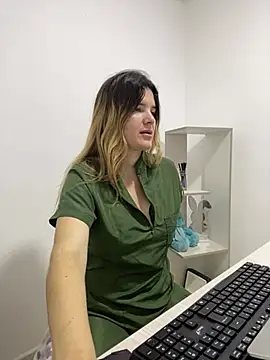 Snapshot of amelia_16 chatting on May 2026 12:35:02 PM amelia 16 online show from May 2026 12:35:02 PM