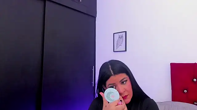 Katty West online show from May 2026 08:01:02 PM