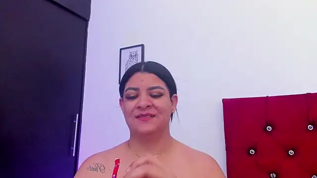 Katty West online show from May 2026 03:19:01 AM