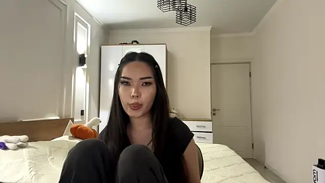 Snapshot of MardellHeavrin chatting on April 2026 01:59:02 PM MardellHeavrin online show from April 2026 01:59:02 PM