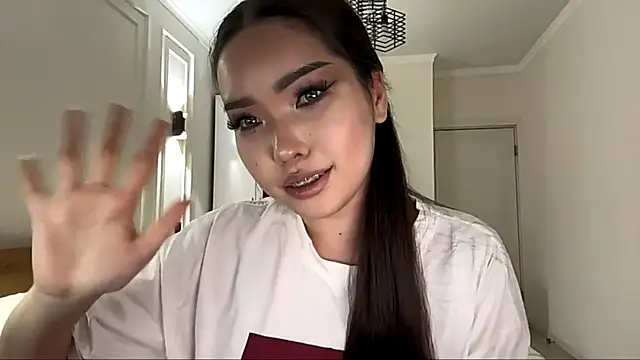 Snapshot of MardellHeavrin chatting on April 2026 02:20:02 PM MardellHeavrin online show from April 2026 02:20:02 PM