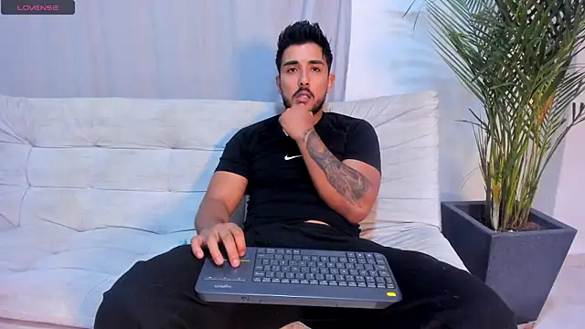 alangreek1 online show from July 2026 03:33:01 AM