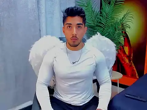 alangreek1 online show from May 2026 03:55:01 PM