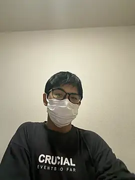 souitirou20 online show from April 2026 04:46:02 PM