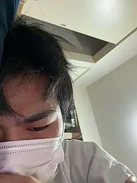 souitirou20 online show from April 2026 03:49:01 PM