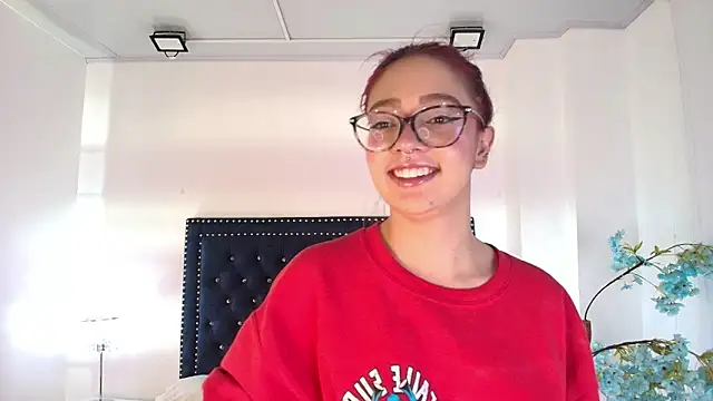 Amelie adams online show from May 2026 11:21:02 AM