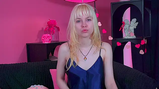 HannahHollis online show from July 2026 06:11:02 AM