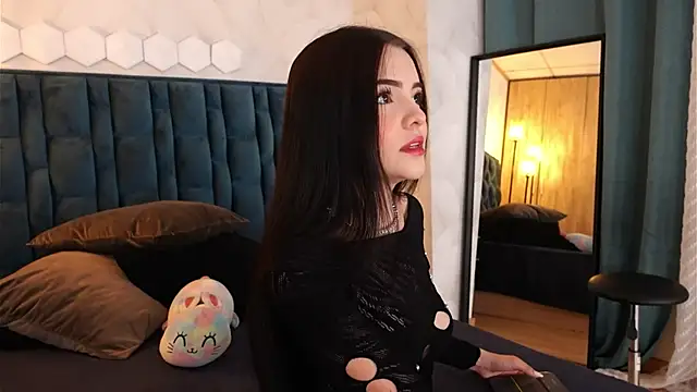 NicoleeNash online show from June 2026 04:39:01 AM