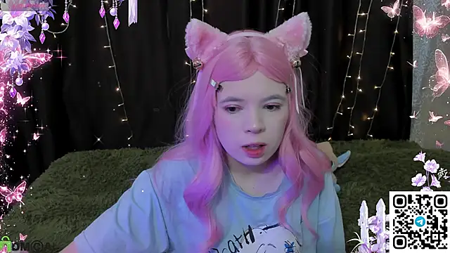 MisaRisaChan online show from April 2026 07:56:02 AM