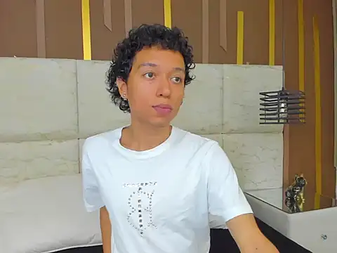 NobaCortez online show from April 2026 03:11:02 AM