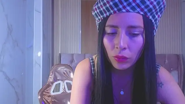 Snapshot of Velvet_celeste_b chatting on April 2026 12:34:02 PM Velvet celeste b online show from April 2026 12:34:02 PM