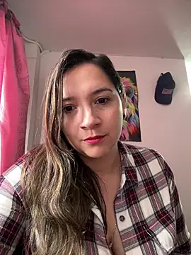 belucci vale online show from April 2026 12:33:01 PM