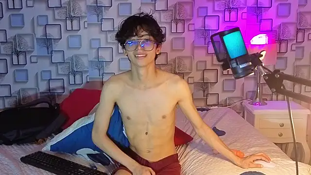 Twink Sebas7 online show from April 2026 05:30:01 PM