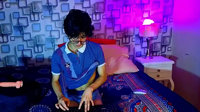 Twink Sebas7 online show from April 2026 12:29:02 PM