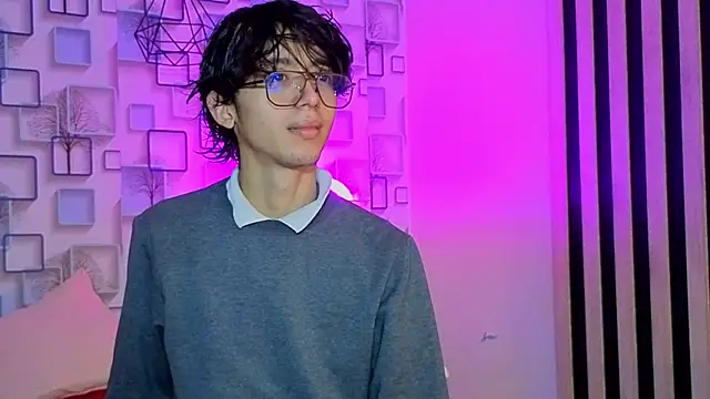 Twink Sebas7 online show from May 2026 12:16:01 PM
