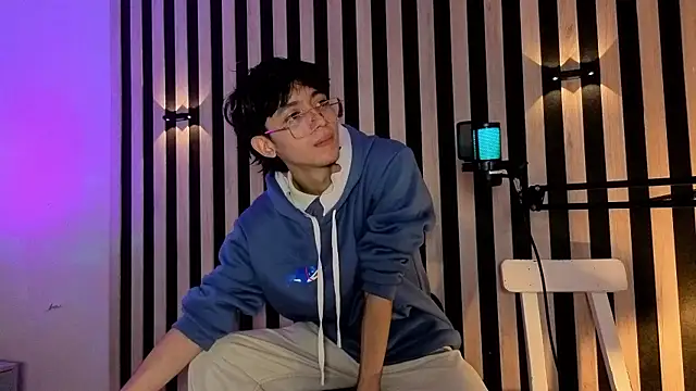 Twink Sebas7 online show from July 2026 12:15:01 PM